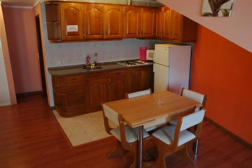 Отель Pensao Residencial Roma Лиссабон Номер фото